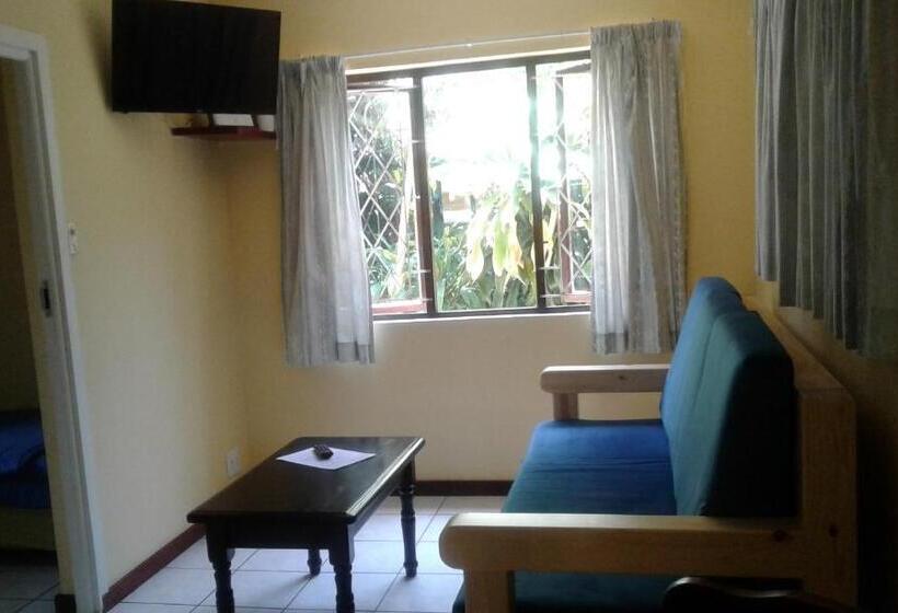 리조트 Shore Breakers