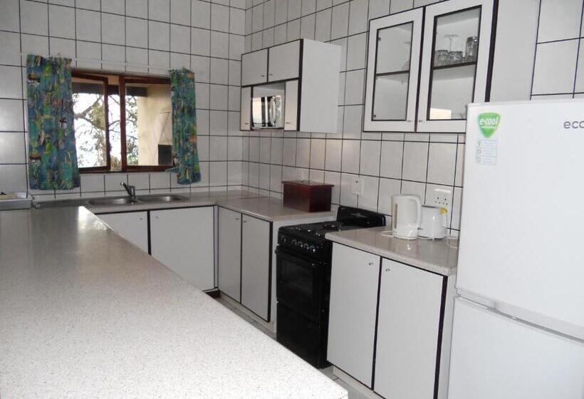 리조트 Shore Breakers