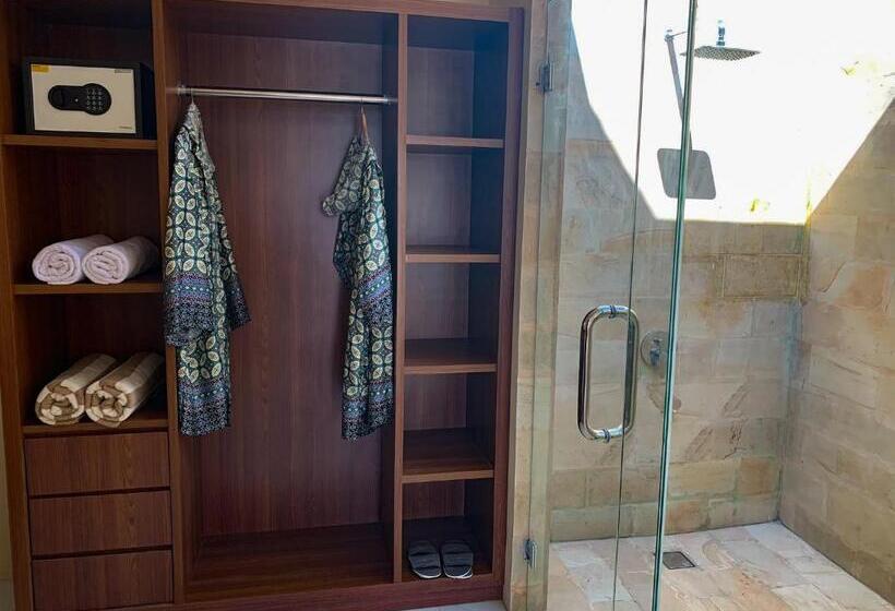 אתר נופש The Club Villas Lombok