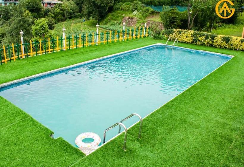 Oakwood Hamlet Resort