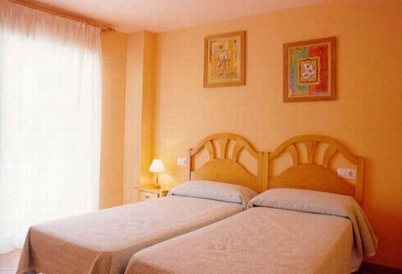 Apartamentos Althaea