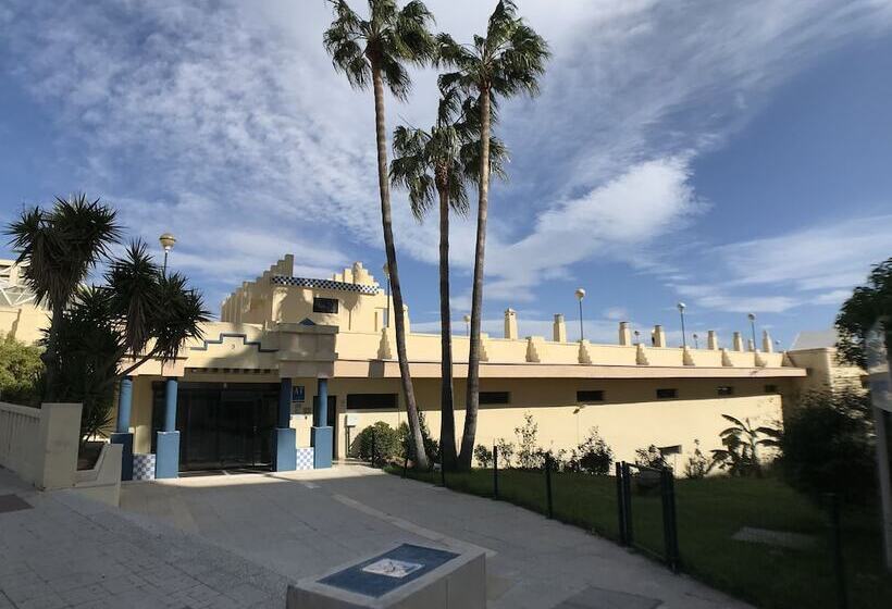 Apartamentos Castillo Del Vigía