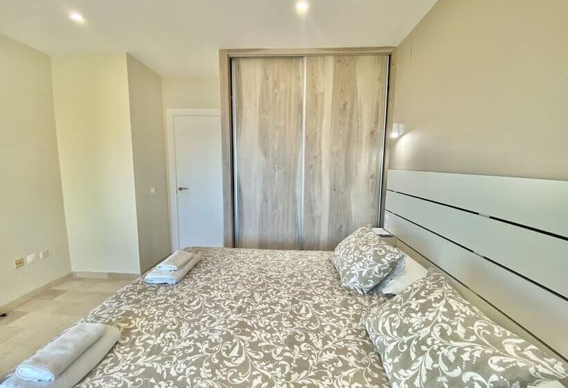 Apartamentos Castillo Del Vigía