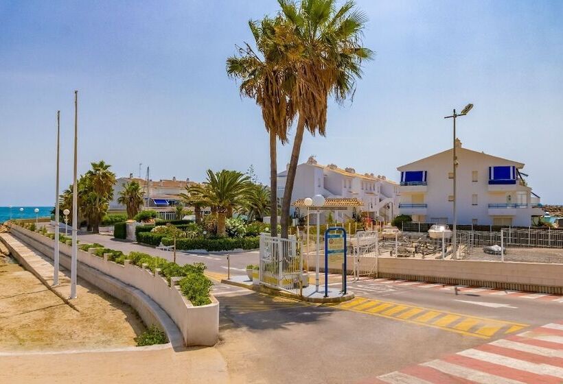 Apartamentos El Puerto