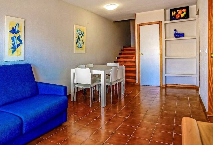 Apartamentos El Puerto