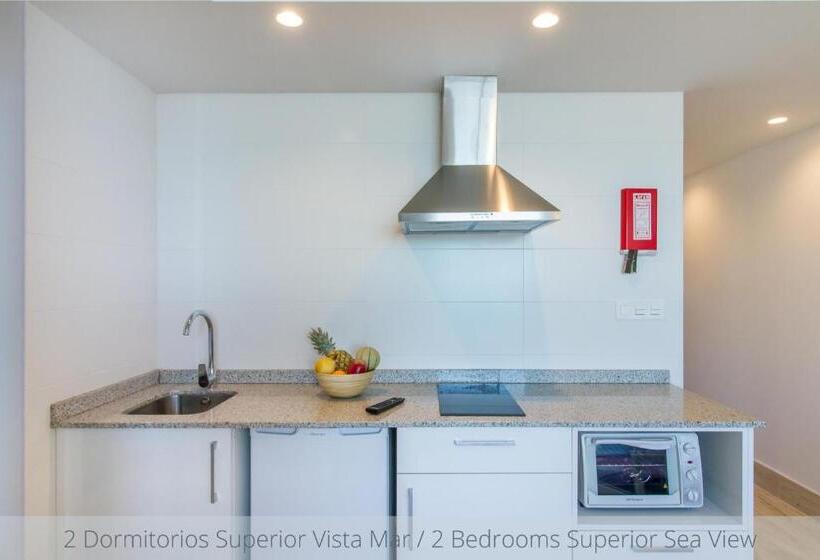 Apartamentos La Era Park