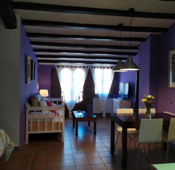 Apartamentos La Iguana