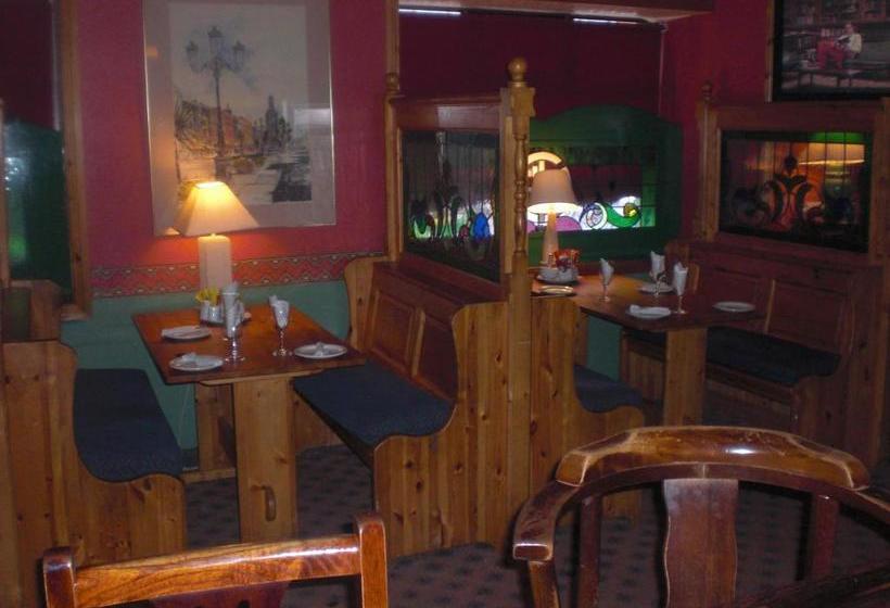 酒店 Commercial And Tourist