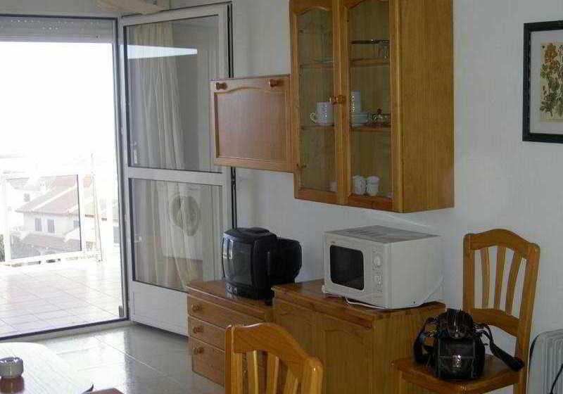 Estudios y Apartamentos Superáticos