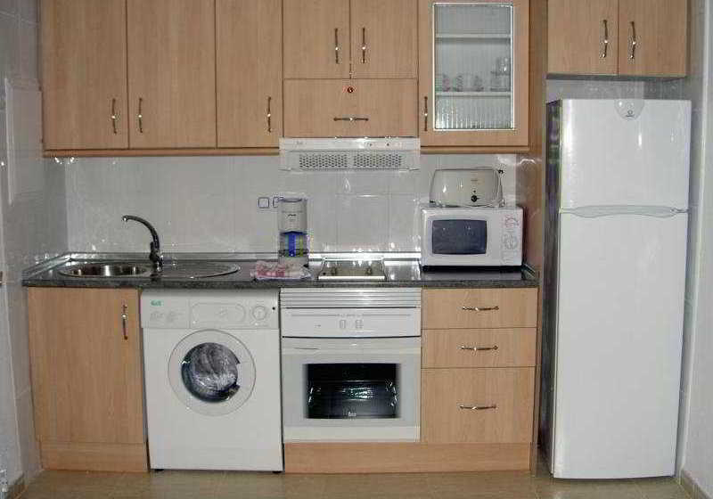 Estudios y Apartamentos Superáticos