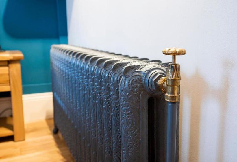 בית מלון כפרי The Highlands