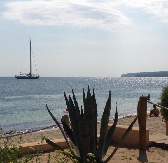 مسافرخانه Ca Marí