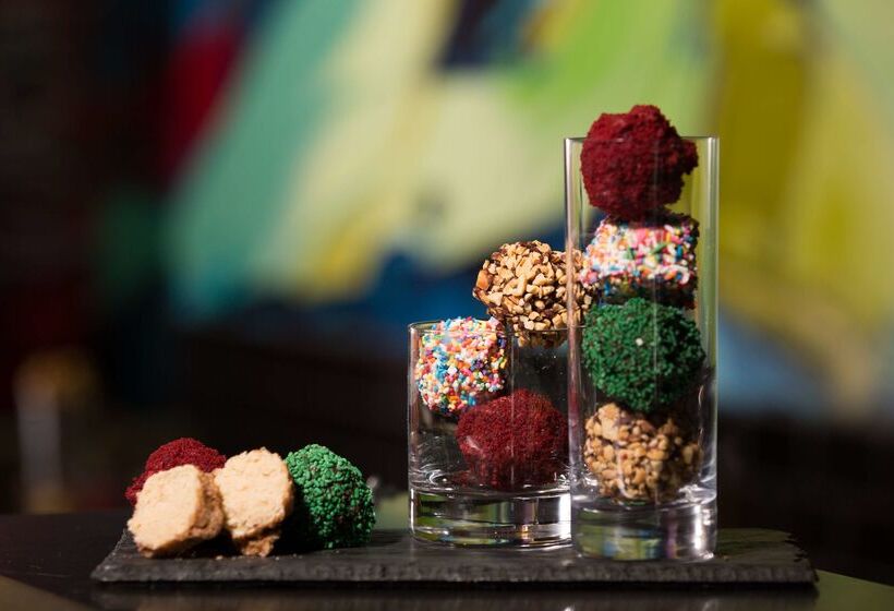 Acme Hotel Company Chicago