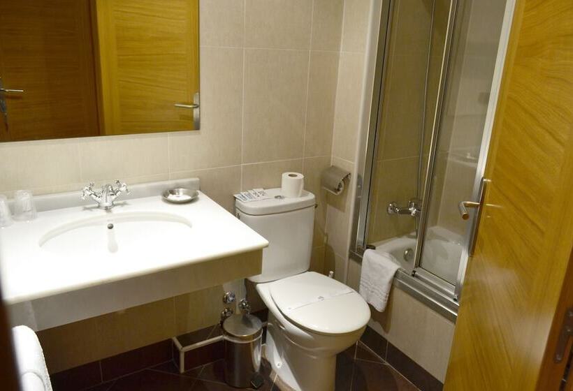 בית מלון כפרי Alda Avenida