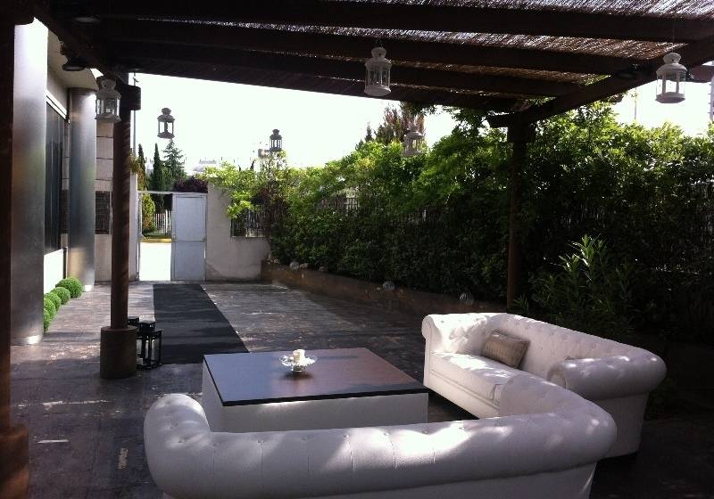 ホテル Amura Alcobendas