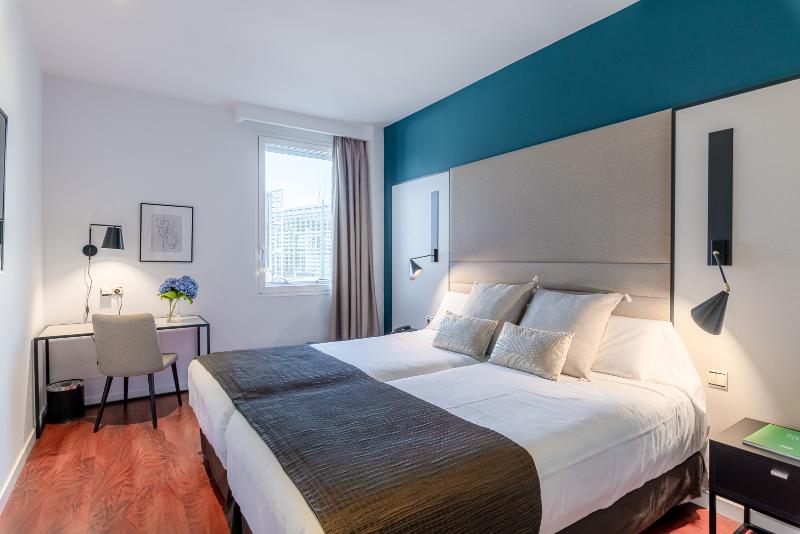 ホテル Amura Alcobendas