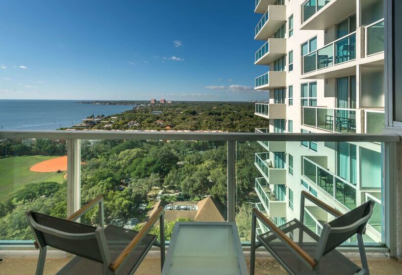 فندق Arya Bw Premier Collection