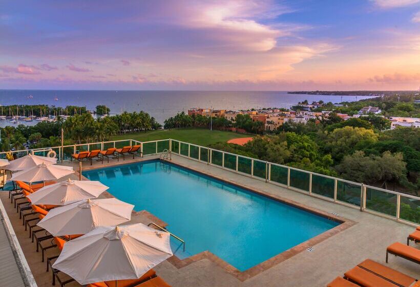 فندق Arya Bw Premier Collection