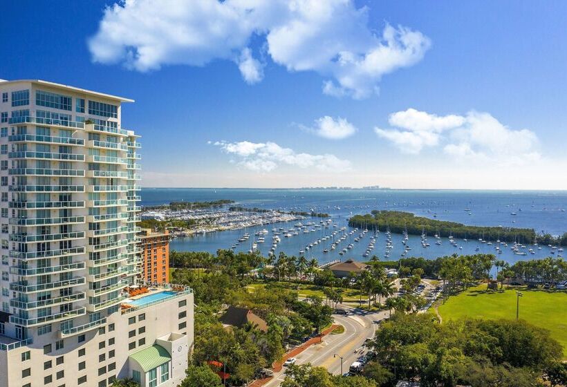 فندق Arya Bw Premier Collection