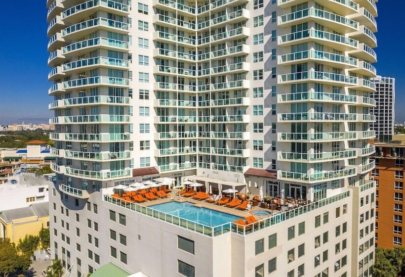 فندق Arya Bw Premier Collection