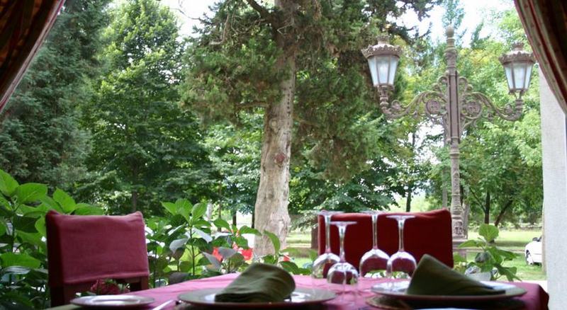 فندق Balneario De Alceda