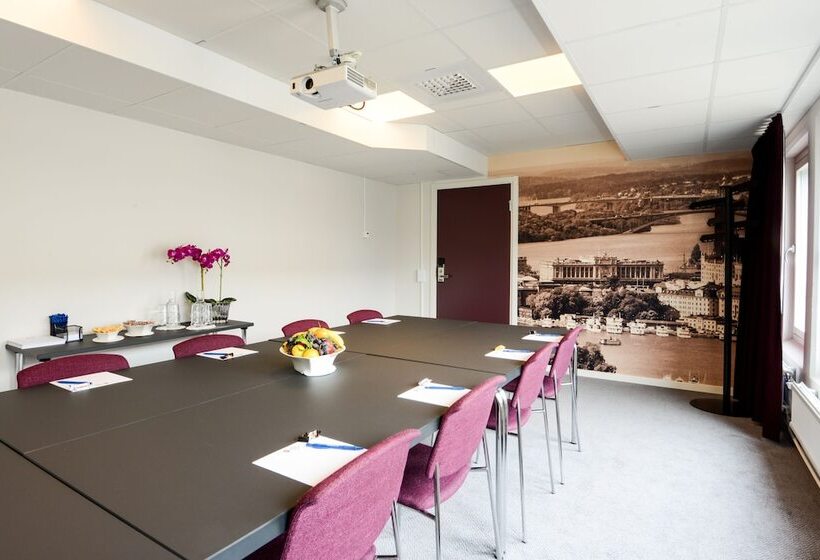 ホテル Best Western Plus Park Airport