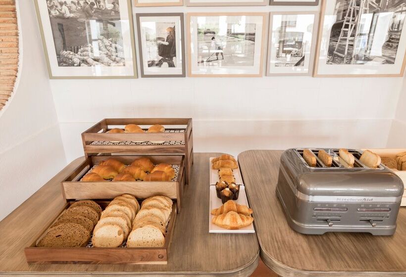 هتل Carvoeiro Plaza