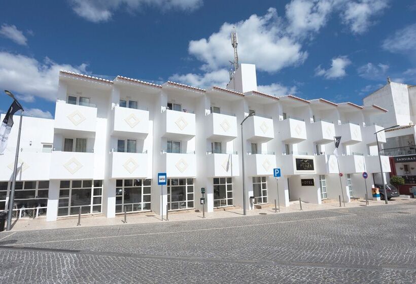 هتل Carvoeiro Plaza