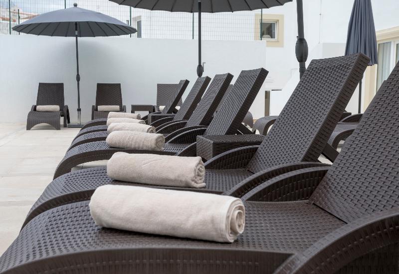 هتل Carvoeiro Plaza