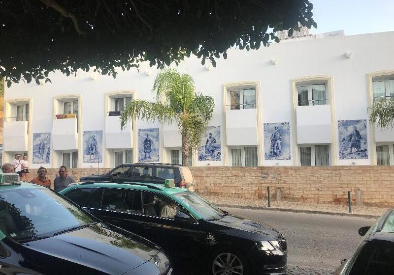 هتل Carvoeiro Plaza