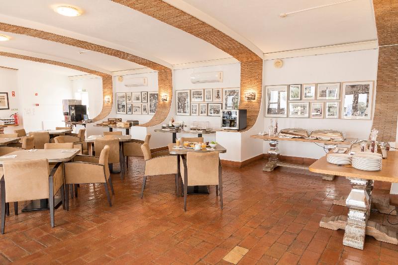 هتل Carvoeiro Plaza