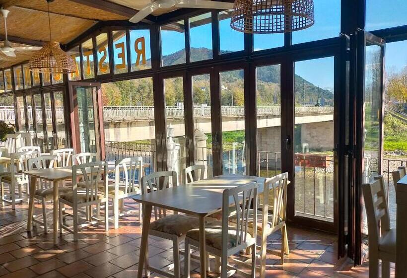 هتل Casona Del Sella