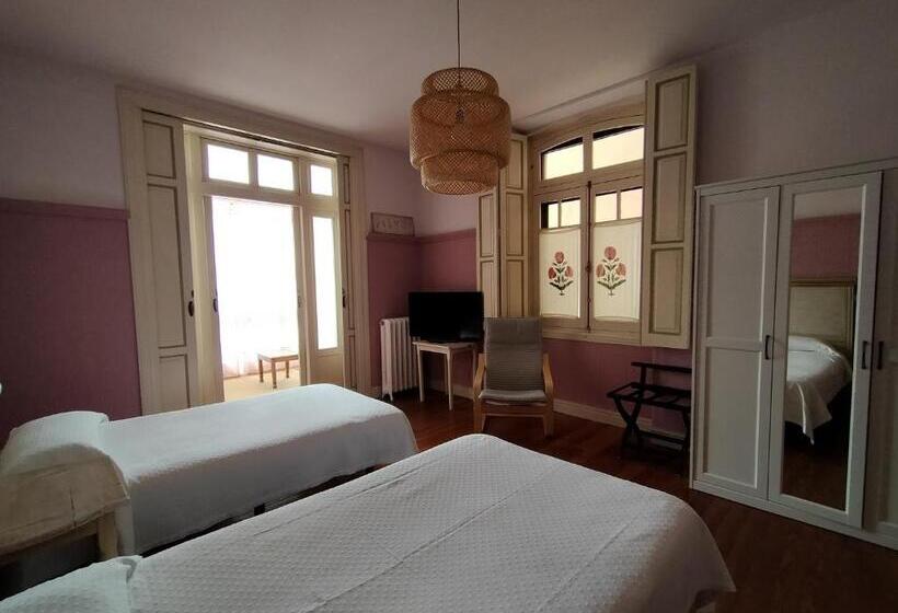 هتل Casona Del Sella