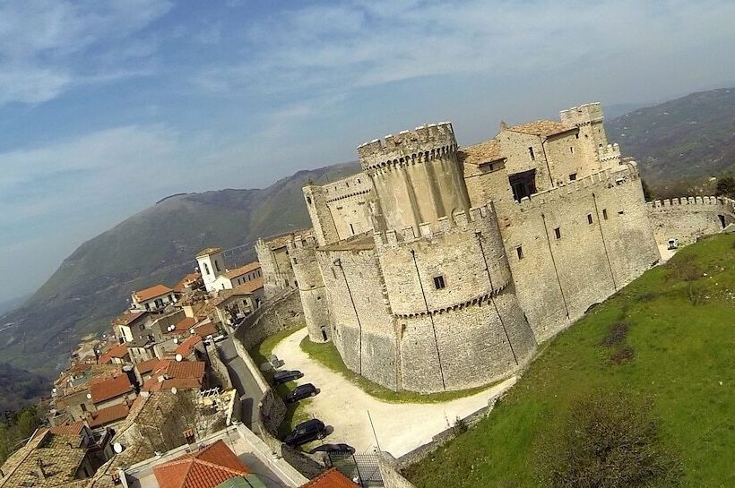 ホテル Castello Orsini