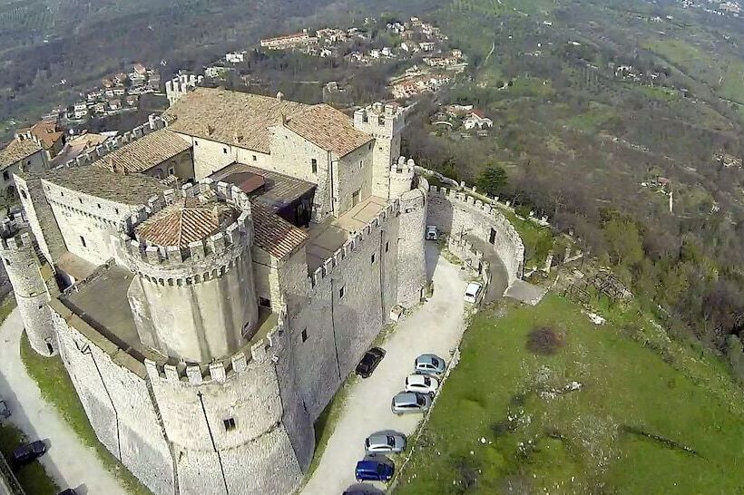 ホテル Castello Orsini