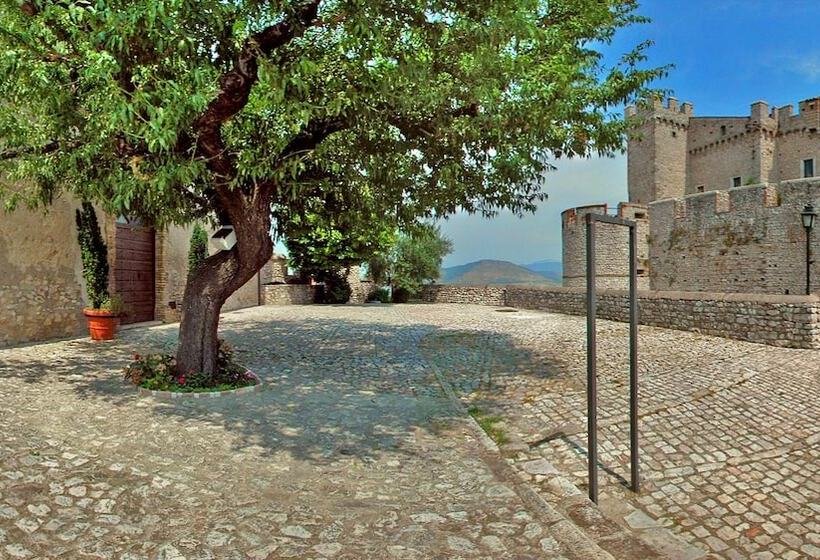 ホテル Castello Orsini