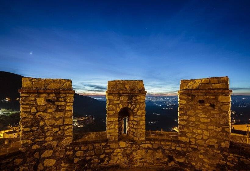 ホテル Castello Orsini