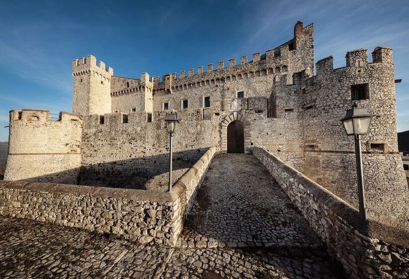 ホテル Castello Orsini