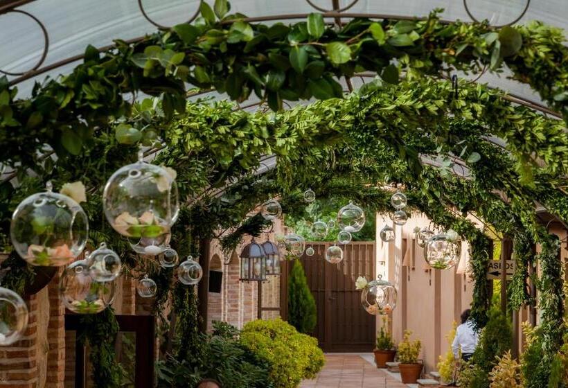 هتل Cigarral De Caravantes