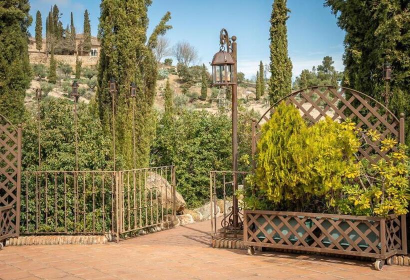 هتل Cigarral De Caravantes