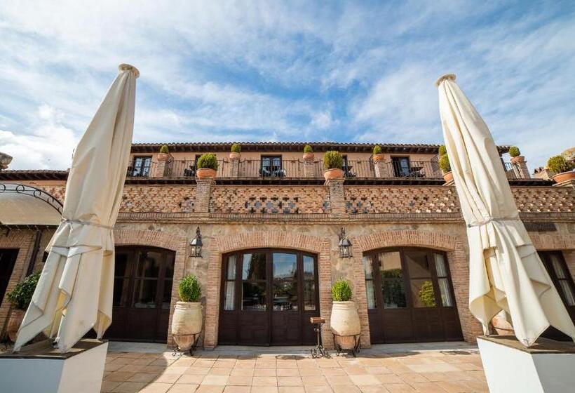 هتل Cigarral De Caravantes