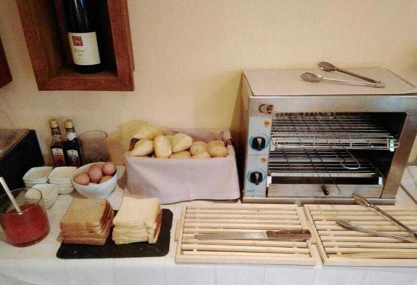 هتل Cigarral De Caravantes