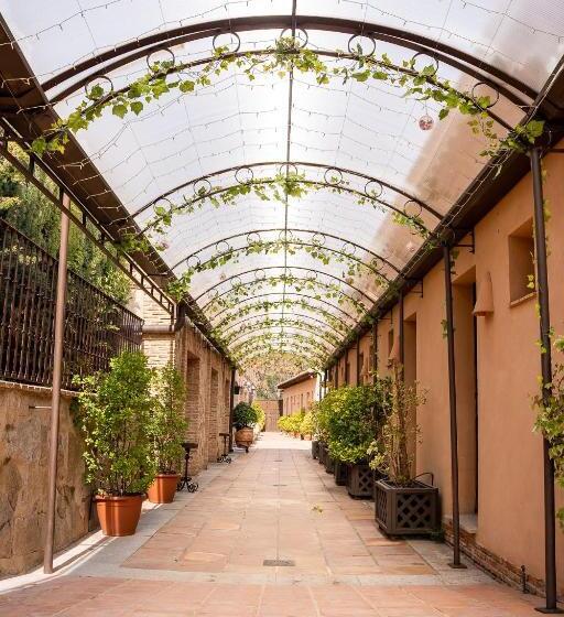 هتل Cigarral De Caravantes