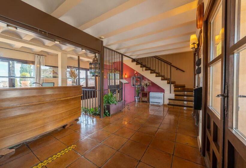 هتل Cigarral De Caravantes