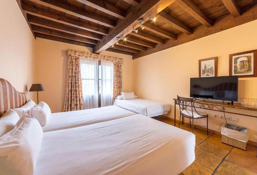 هتل Cigarral De Caravantes