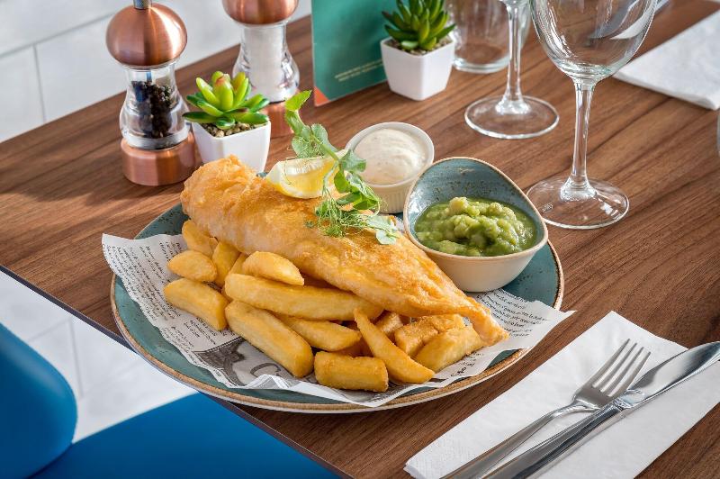 ホテル Courtyard By Marriott Glasgow Airport