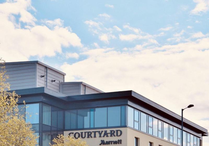 ホテル Courtyard By Marriott Glasgow Airport