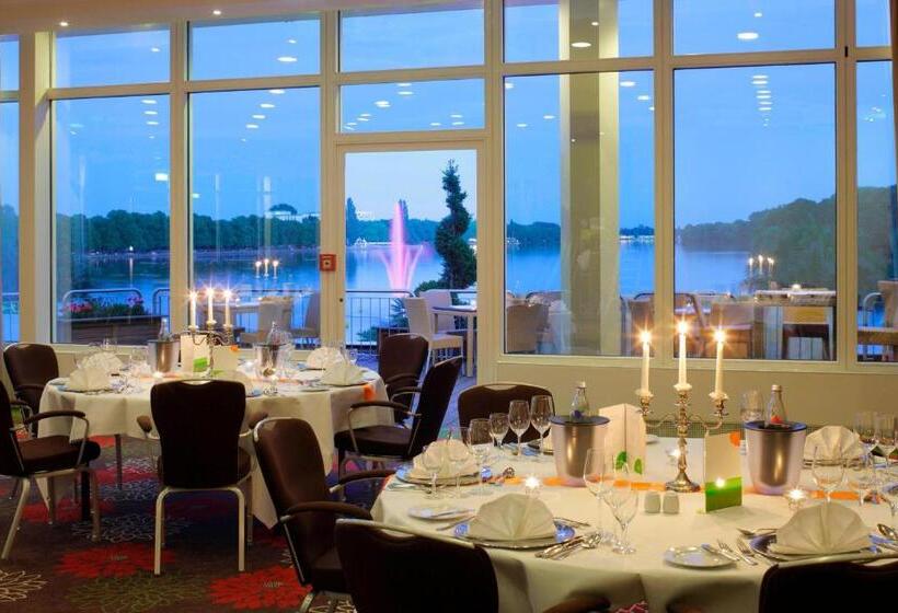 فندق Courtyard By Marriott Hannover Maschsee