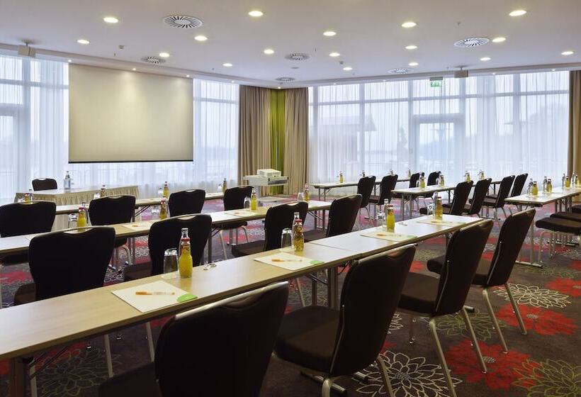 فندق Courtyard By Marriott Hannover Maschsee