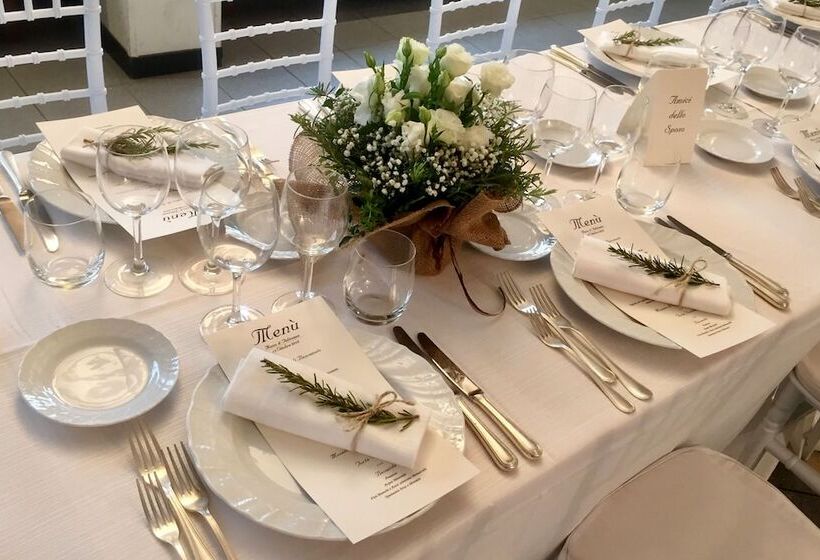 ホテル Cristallo Di La Rosetta Srl